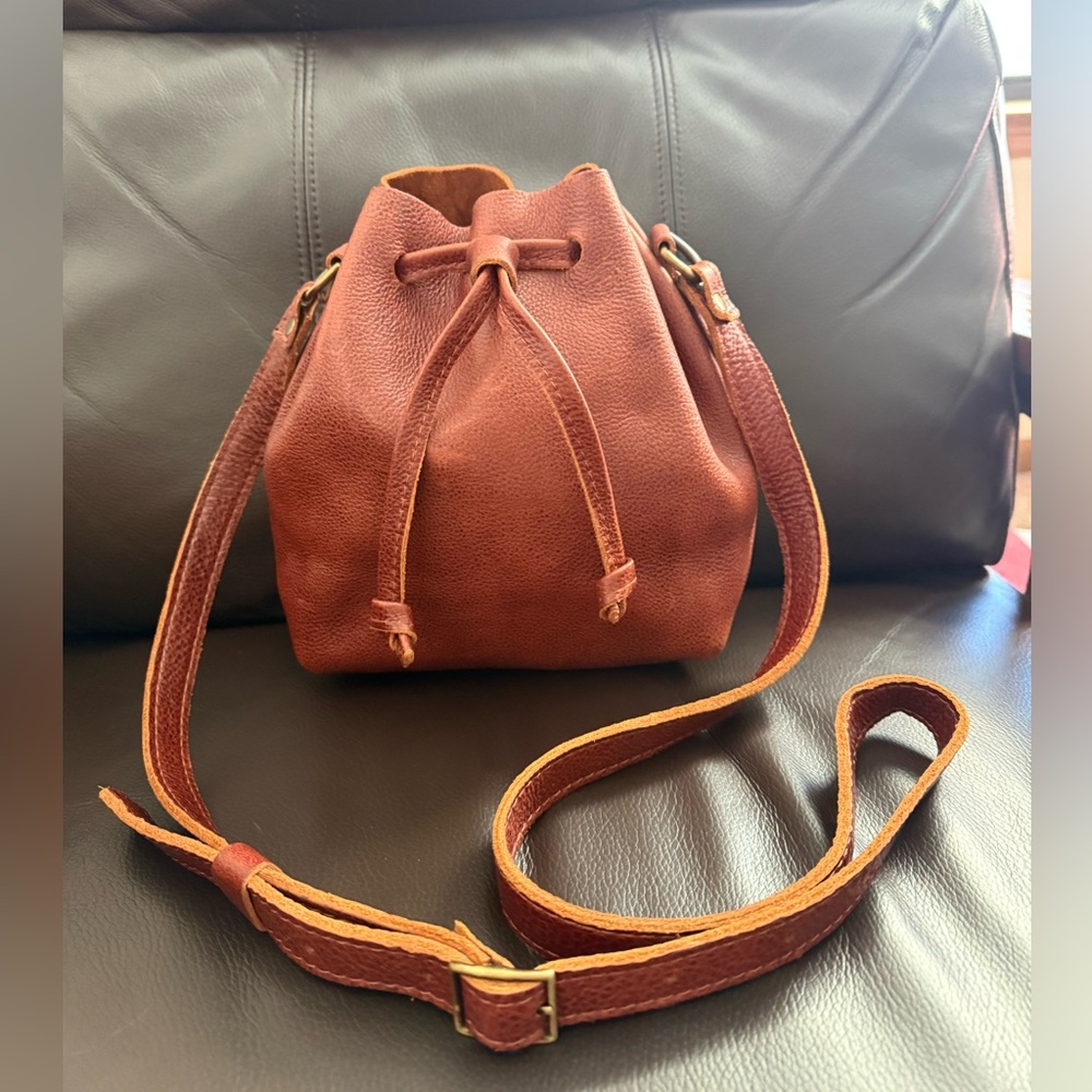 Portland Leather Tan Crossbody Bag